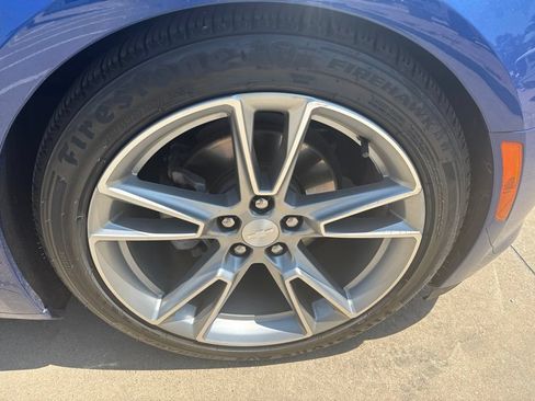 Used 2021 Chevrolet Camaro LT w/ RS Package RWD image 2