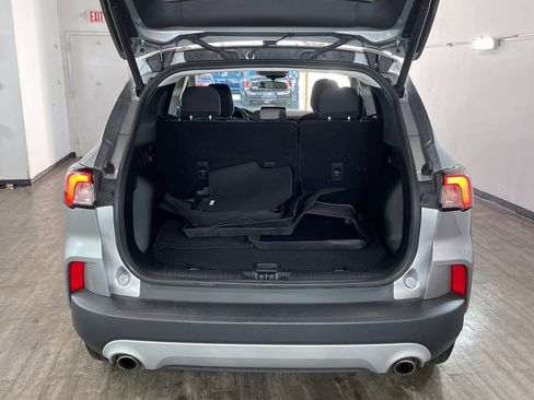 Used 2022 Ford Escape SE w/ Convenience Package image 23