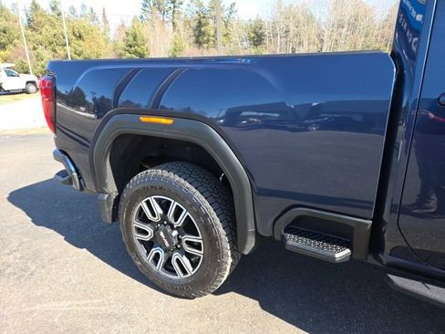 Used 2021 GMC Sierra 2500 AT4 w/ AT4 Premium Plus Package image 12