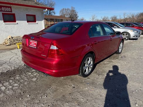 Used 2012 Ford Fusion SE image 3