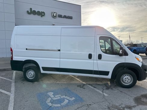 New 2026 RAM ProMaster 3500 image 39