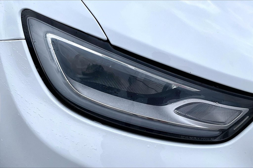 Used 2023 Chrysler Pacifica Limited FWD image 28