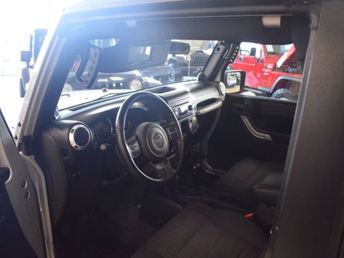 Used 2011 Jeep Wrangler Rubicon w/ Trailer Tow Group image 42