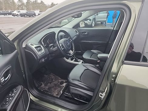 Used 2020 Jeep Compass Latitude w/ Popular Equipment Group image 11