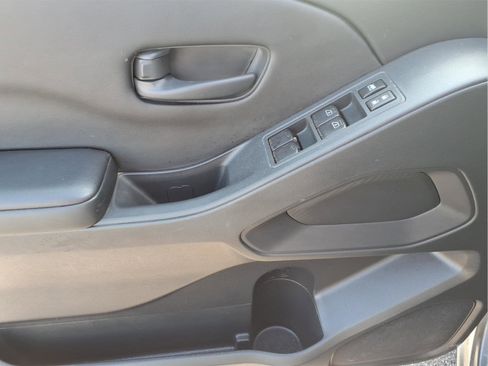 Used 2026 Nissan Frontier S image 13