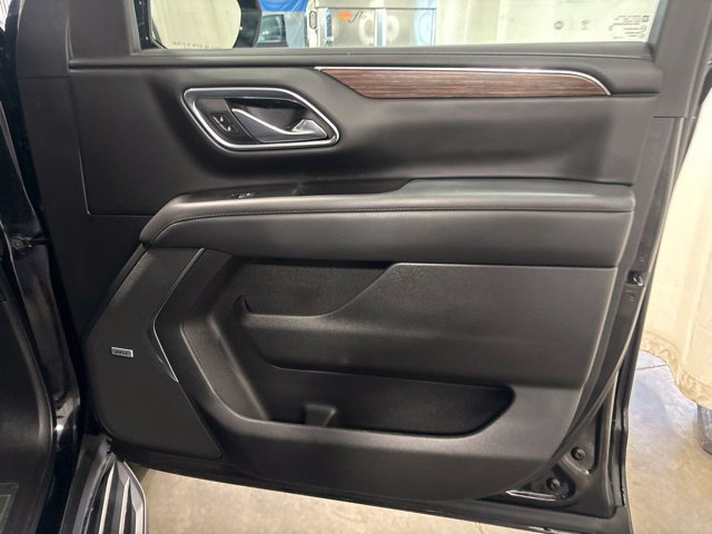 Used 2023 Chevrolet Suburban High Country w/ Advanced Technology Package AWD/4WD image 52