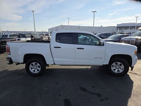 Used 2020 GMC Canyon 2WD Crew Cab w/ Convenience Package image 14
