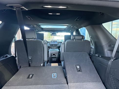 Used 2023 Chevrolet Tahoe RST w/ Luxury Package image 23