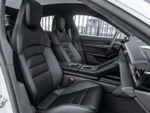 New 2026 Porsche Taycan Turbo image 82