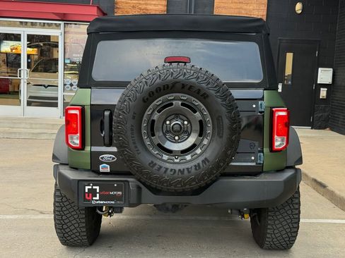 Used 2022 Ford Bronco Big Bend w/ Sasquatch Package AWD/4WD image 12