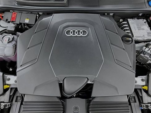 New 2026 Audi Q8 Premium Plus image 30