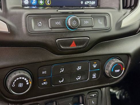 Used 2019 GMC Terrain SLE FWD image 19