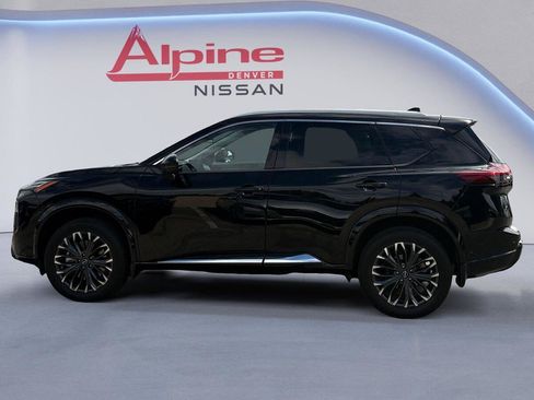 Used 2025 Nissan Rogue Platinum w/ Tech Package AWD/4WD image 2