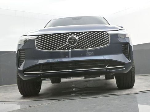 New 2026 Volvo XC90 B6 Plus AWD/4WD image 38