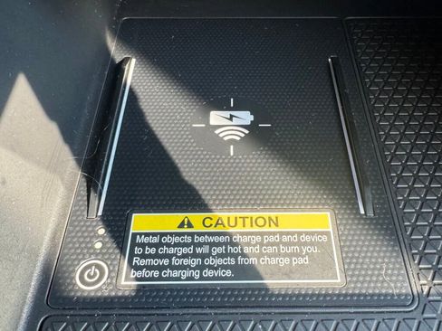 Used 2023 Honda CR-V EX-L image 32