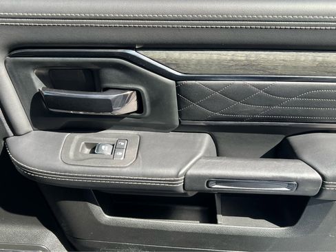 Used 2025 RAM 3500 Limited image 20