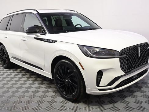New 2026 Lincoln Aviator Reserve AWD/4WD image 8