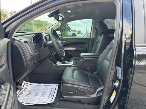 Used 2022 Chevrolet Colorado LT w/ Redline Special Edition image 11