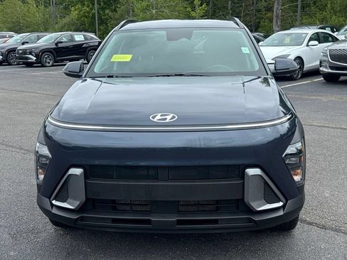 Used 2024 Hyundai Kona SEL AWD/4WD image 2