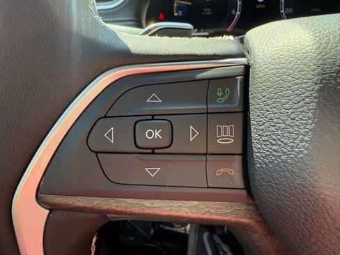 New 2025 Jeep Grand Cherokee L Limited w/ Luxury Tech Group II image 14