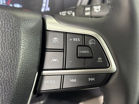 Used 2026 Toyota Grand Highlander XLE image 26