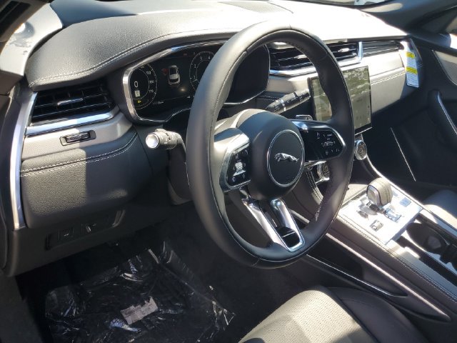 New 2026 Jaguar F-PACE R-Dynamic S AWD/4WD image 16