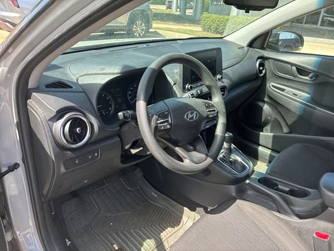 Used 2022 Hyundai Kona SEL FWD image 21