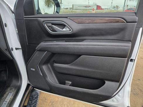 Certified 2021 Chevrolet Suburban Z71 image 32