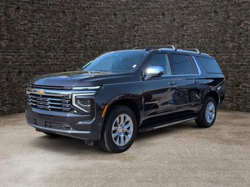 New 2026 Chevrolet Suburban Premier AWD/4WD image 6