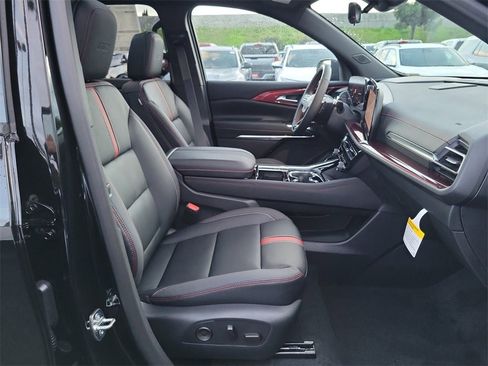 New 2026 Chevrolet Traverse RS image 16