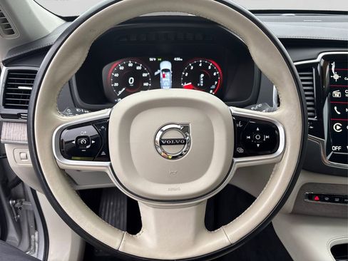 Used 2021 Volvo XC90 T6 Inscription w/ Climate Package image 24