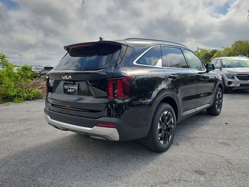 New 2026 Kia Sorento S image 8