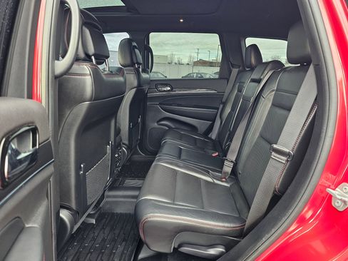 Used 2020 Jeep Grand Cherokee Trailhawk w/ Trailhawk Luxury Group image 13