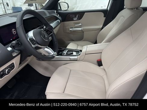 Used 2026 Mercedes-Benz GLB 250 image 15
