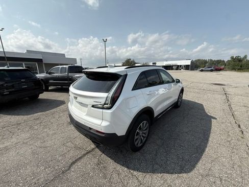 Used 2019 Cadillac XT4 Sport AWD/4WD image 4