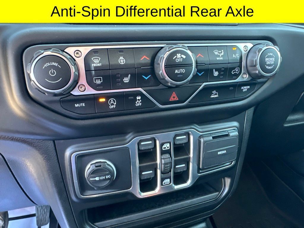 Used 2021 Jeep Wrangler Unlimited Sport AWD/4WD image 28