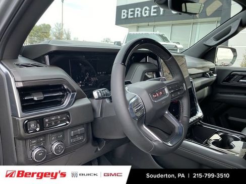 New 2026 GMC Yukon XL Elevation image 11