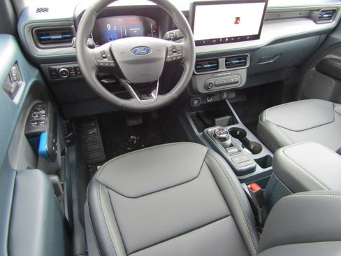 New 2026 Ford Maverick Lobo image 2