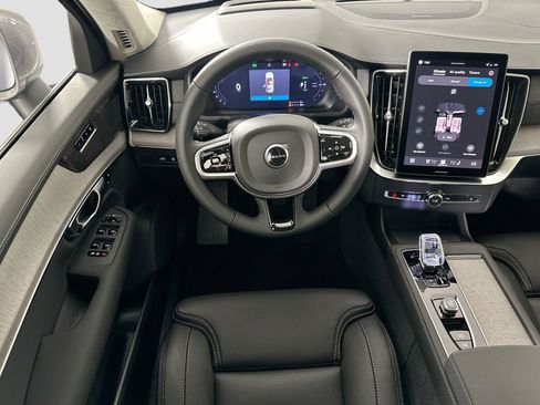 New 2026 Volvo XC90 T8 Ultra image 23