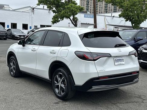 Used 2024 Honda HR-V EX-L image 4