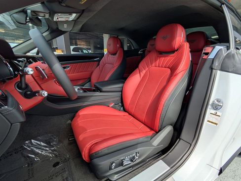 Used 2024 Bentley Continental GT V8 image 2