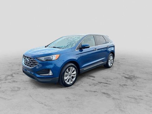 Used 2024 Ford Edge Titanium AWD/4WD image 4