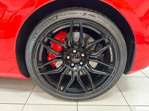 Used 2024 Chevrolet Corvette Z06 RWD image 14
