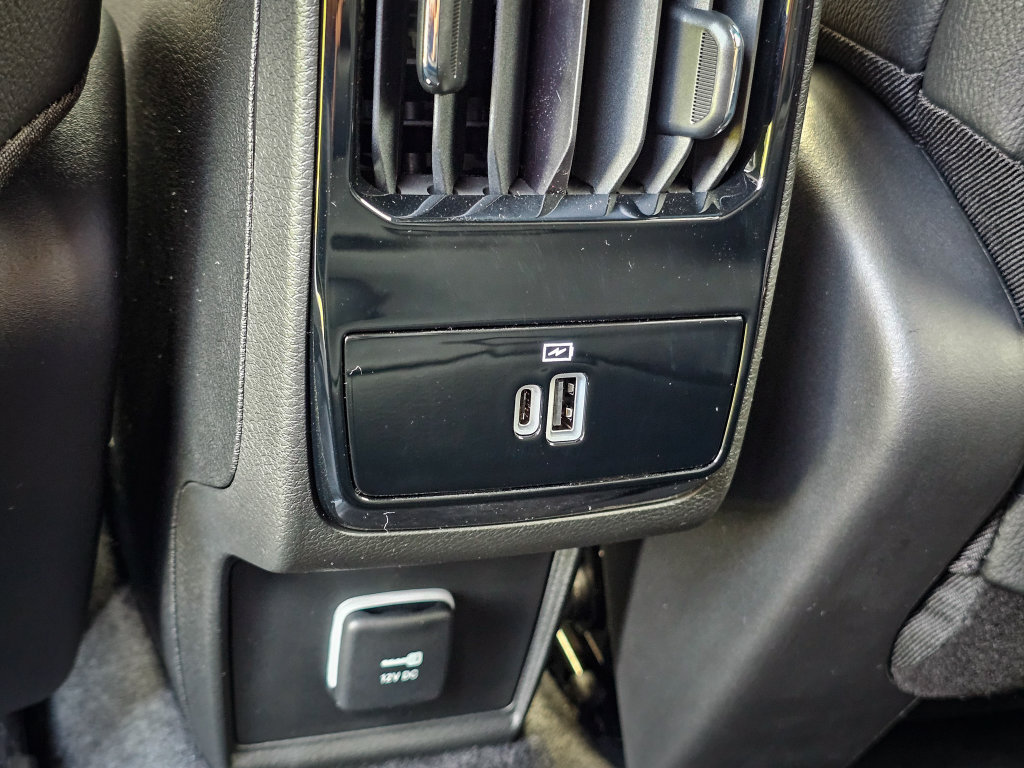 New 2026 Jeep Compass Trailhawk AWD/4WD image 36