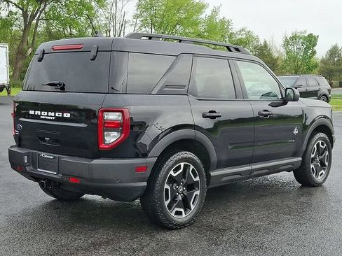 Used 2022 Ford Bronco Sport Outer Banks w/ Tech Package AWD/4WD image 9