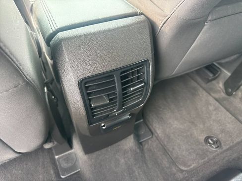 Used 2014 Ford Escape SE w/ Equipment Group 201A AWD/4WD image 17