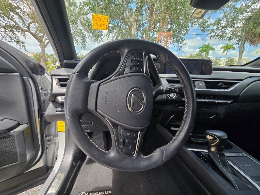 Used 2019 Lexus UX 200 w/ Accessory Package 2 FWD image 13