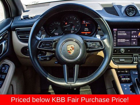 Used 2023 Porsche Macan AWD/4WD image 15