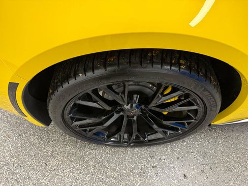 Used 2016 Chevrolet Corvette Z06 w/ 3LZ Preferred Equipment Group image 29