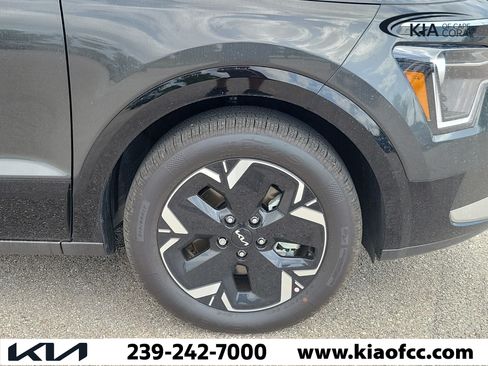 New 2026 Kia Niro Wind FWD image 7